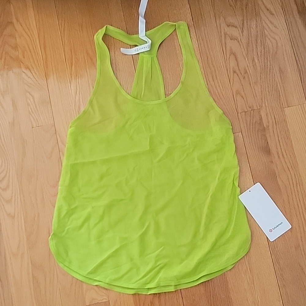 * NWT Lululemon 105 Singlet Mesh Tank Top Women's Size 6 Lipo Lime - Lightweight